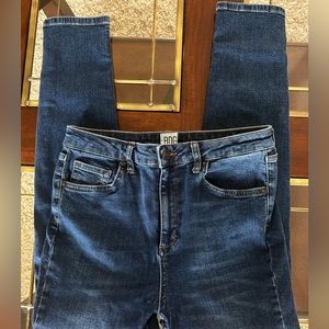 BDG Womens Pine Skinny Blue Jeans Size 31x32